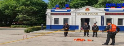 【夏季行动】以“练”备战，锤炼技能！通河公安开展水上救援器材使用培训