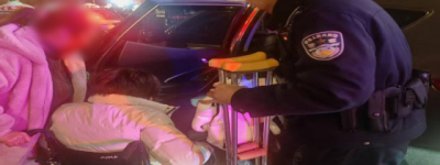 巡逻民警贴心救助彰显冰城公安温度
