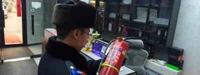 【春雷行动】  从清晨问候到深夜守护  社区民警的一天这样做