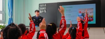 “7×24小时”百万人在线观看  冰城公安“开学第一课”完美收官