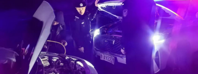 群众深夜返程遇困 冰城民警暖心救助  守护归途