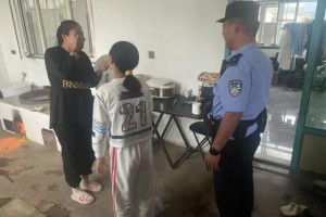 【夏季行动】护校安园零距离 点亮 学子回家路