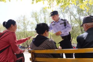 粽香飘处见警色 平安护航正当时丨宾县公安织密端午安保防护网